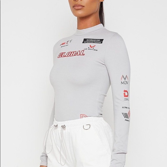 Manière de Voir Logo Graphic Top - Iced Grey UK 12 - Picture 2 of 4